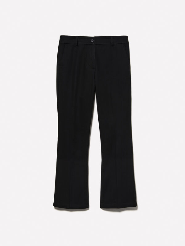Pantaloni slim fit neri - pantaloni slim-fit da donna | Sisley