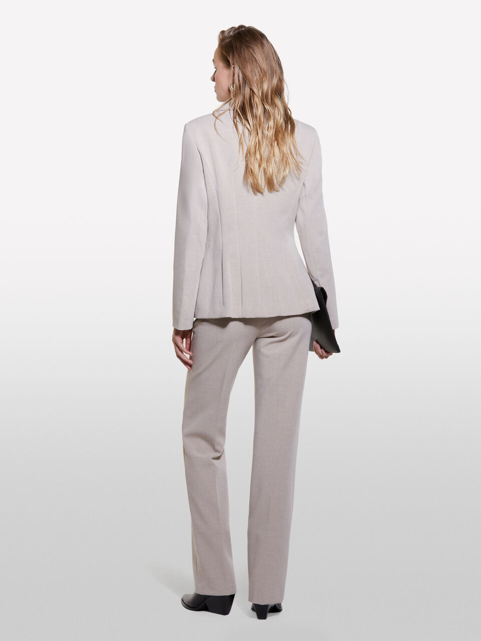 GIACCA Donna image number null