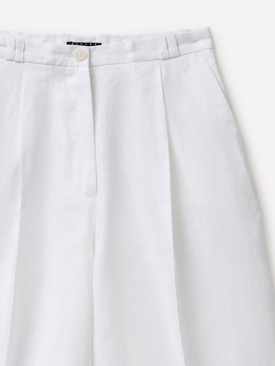 BERMUDA Donna image number null