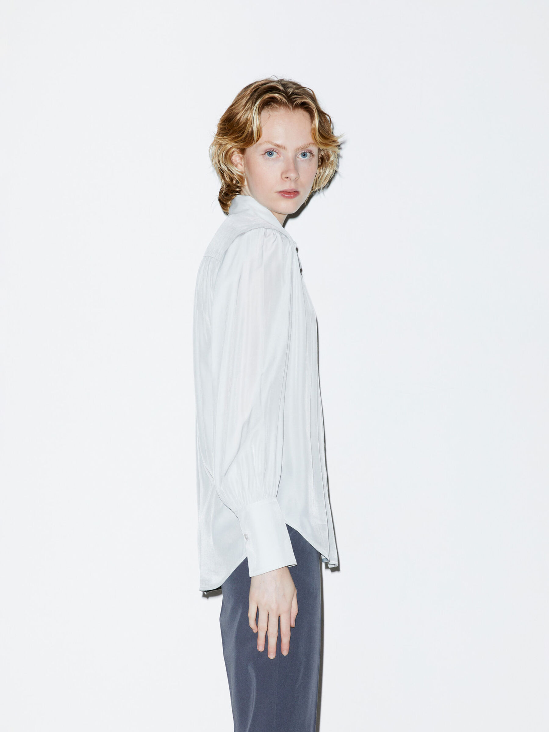 Camicia in satin Donna image number null