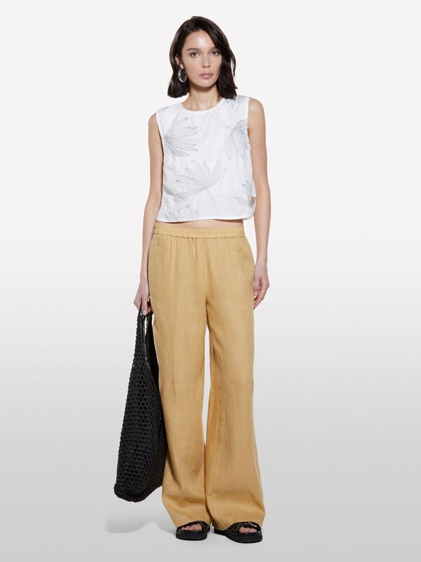 Top bianco con ricamo foliage  Top bianco con ricamo foliage  - top da donna | Sisley