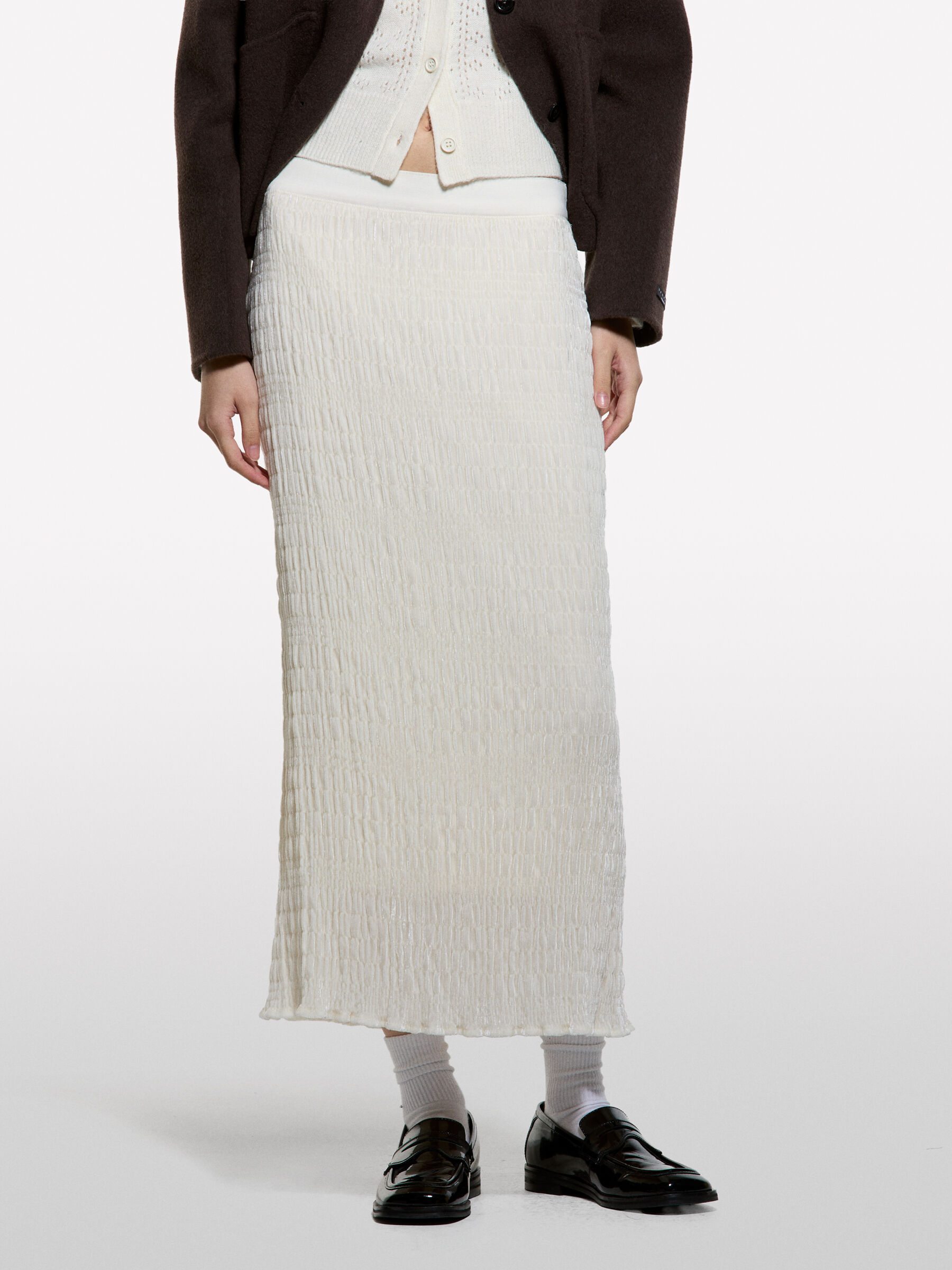 GONNA Donna image number null