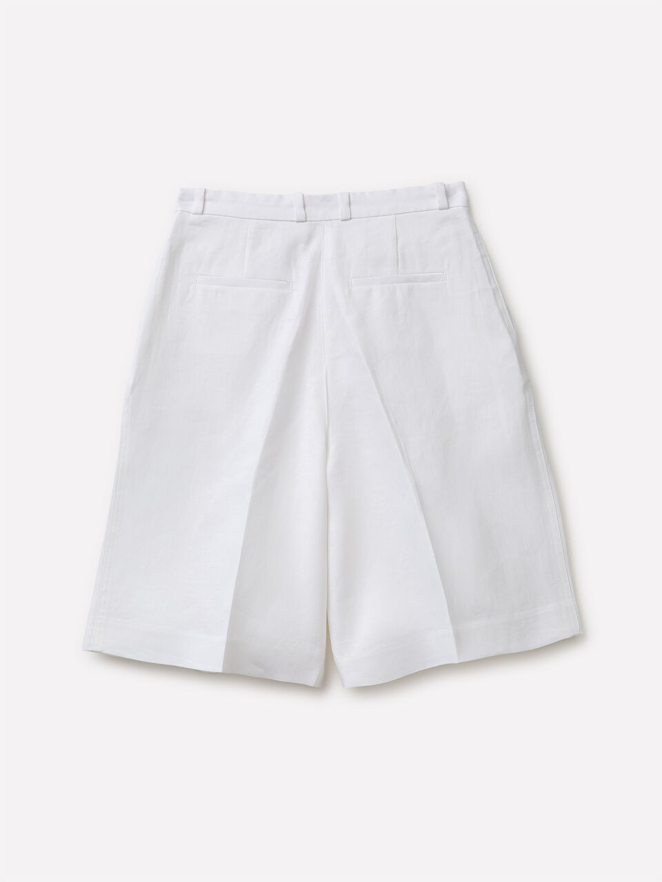 BERMUDA Donna image number null