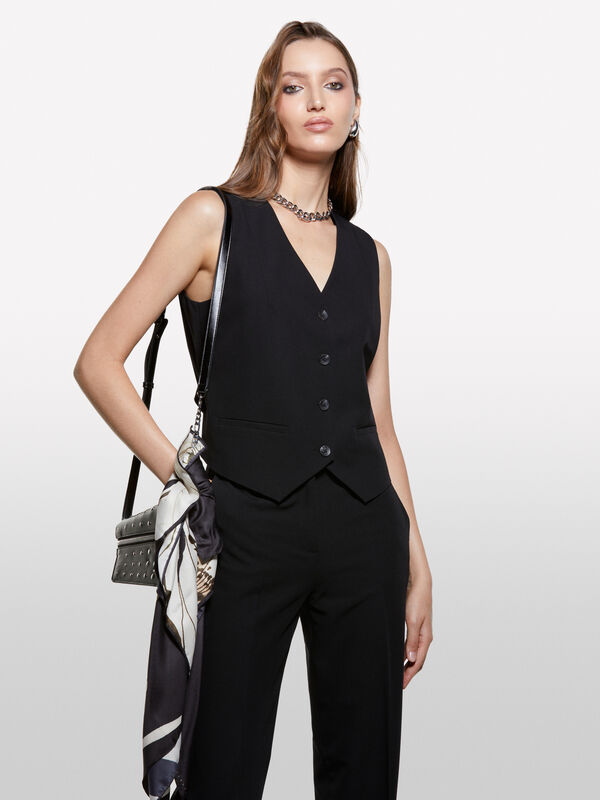 Gilet nero slim fit - gilet e smanicati da donna | Sisley