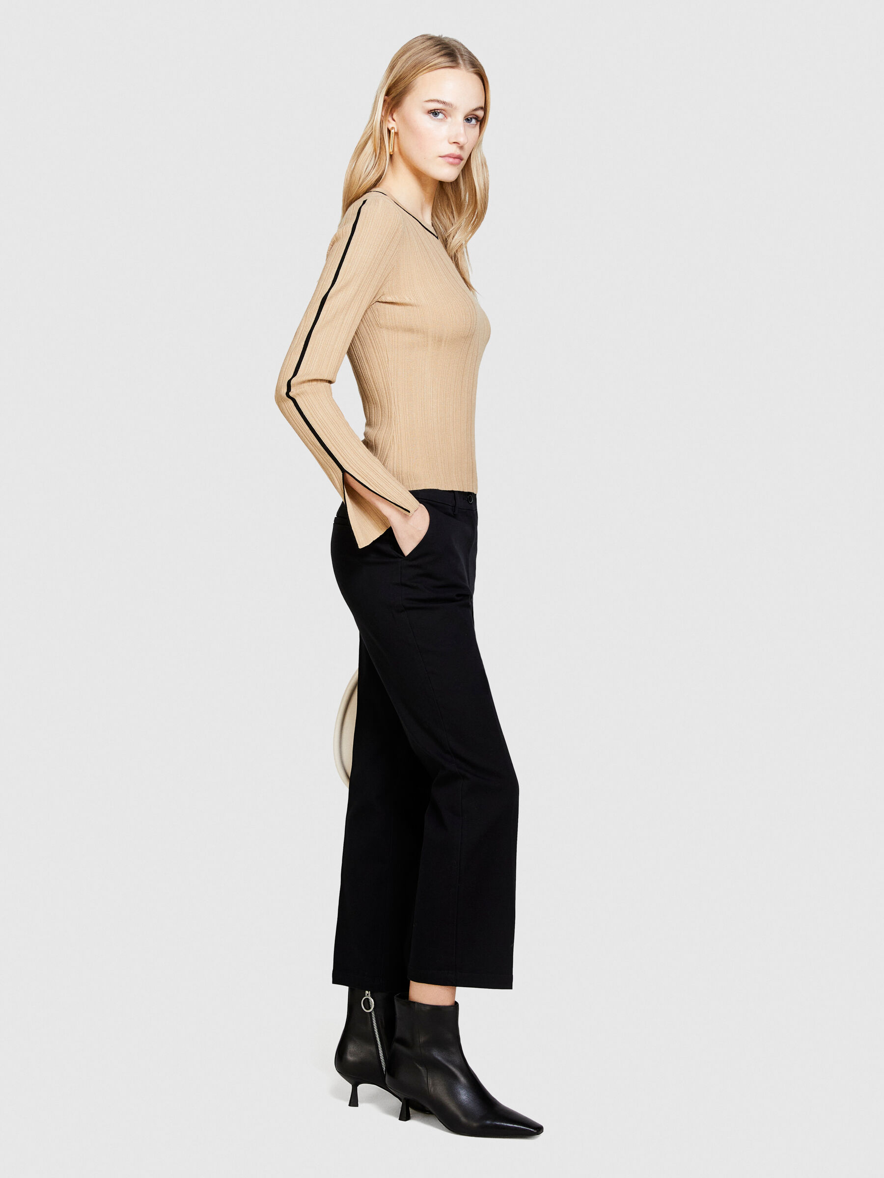 Pantaloni discount trombetta zara