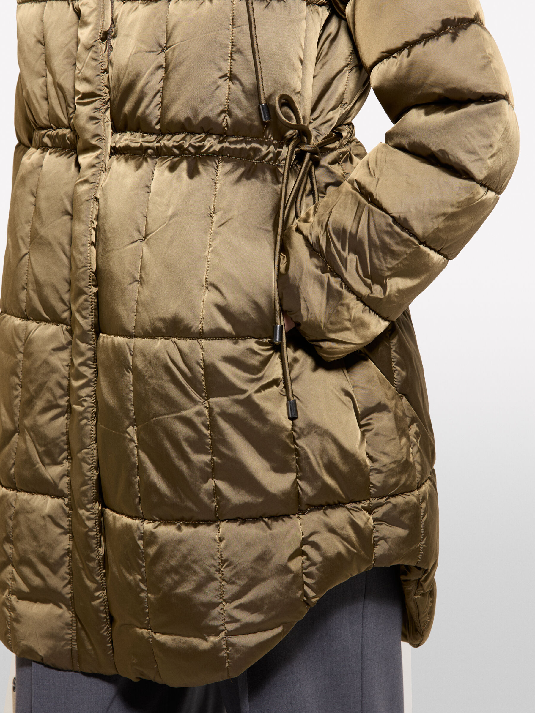 Parka imbottito in nylon satin