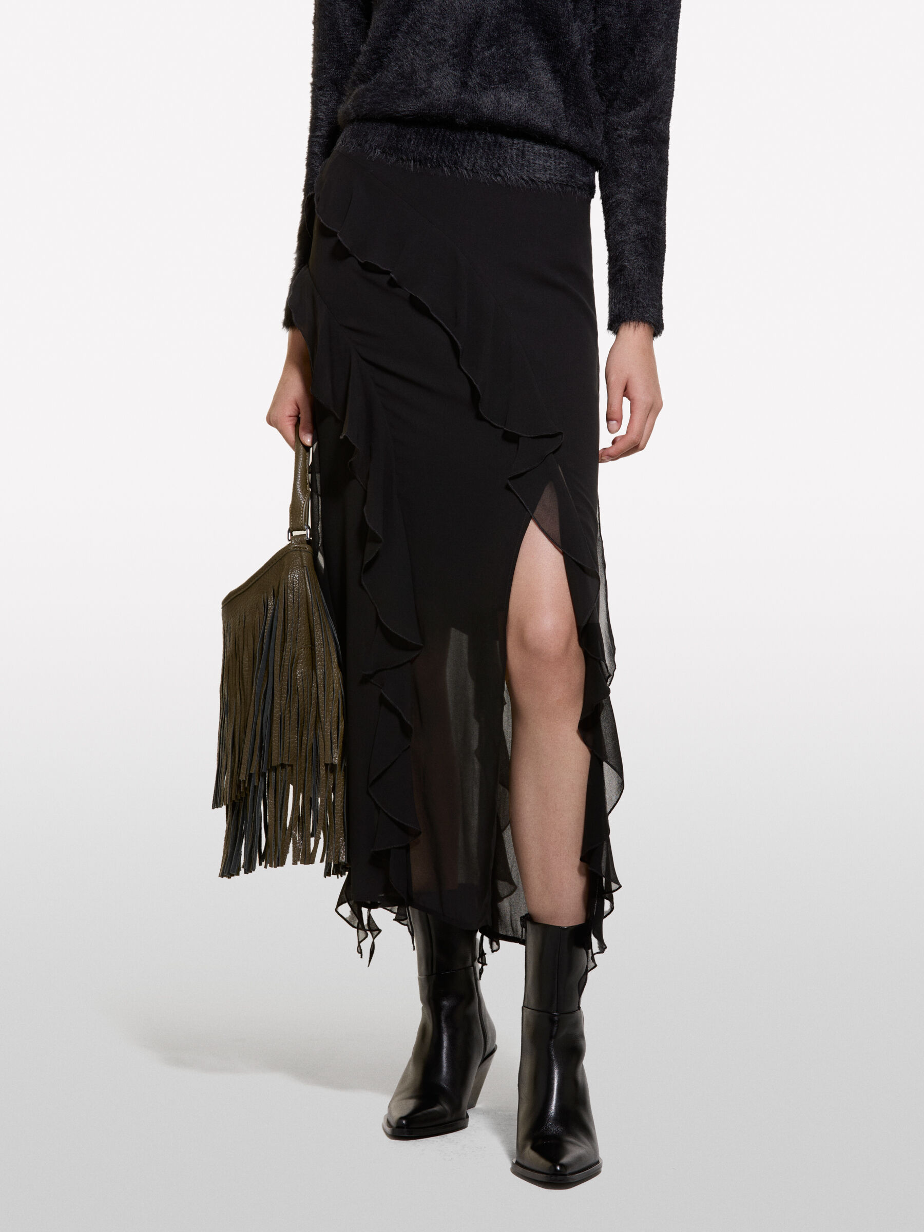 GONNA Donna image number null