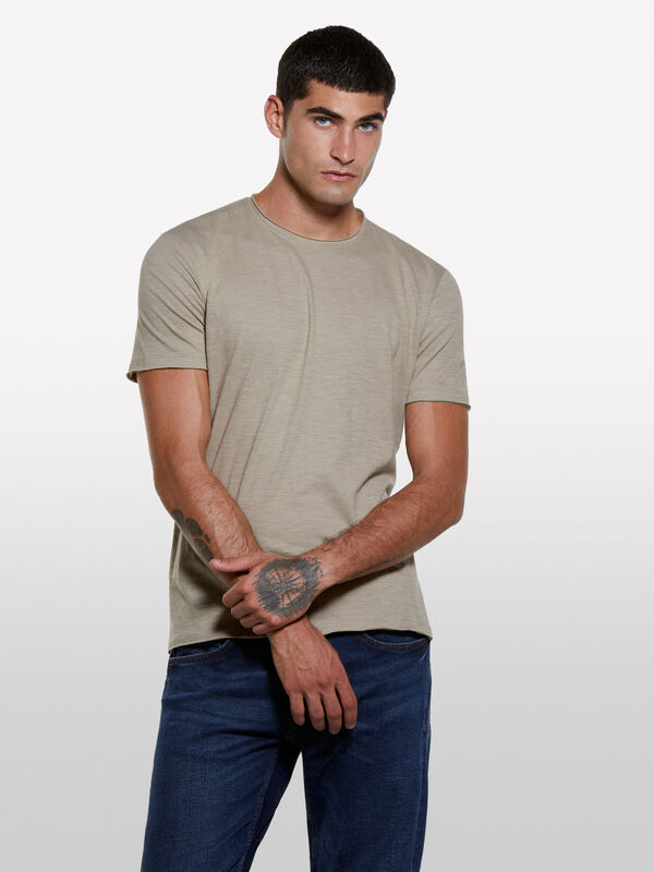 T-shirt a maniche corte slim fit  - t-shirt a manica corta da uomo | Sisley