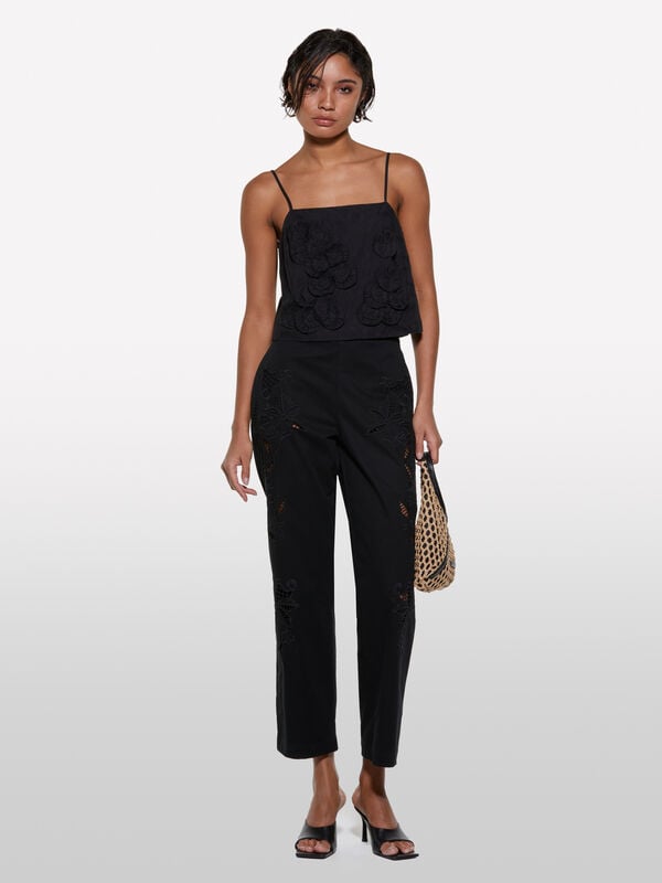 Pantaloni neri con ricami - pantaloni regular da donna | Sisley