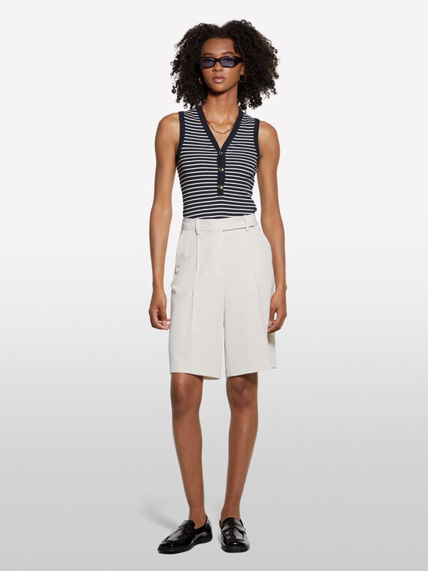 Top a righe con bottoni Top a righe con bottoni - top da donna | Sisley