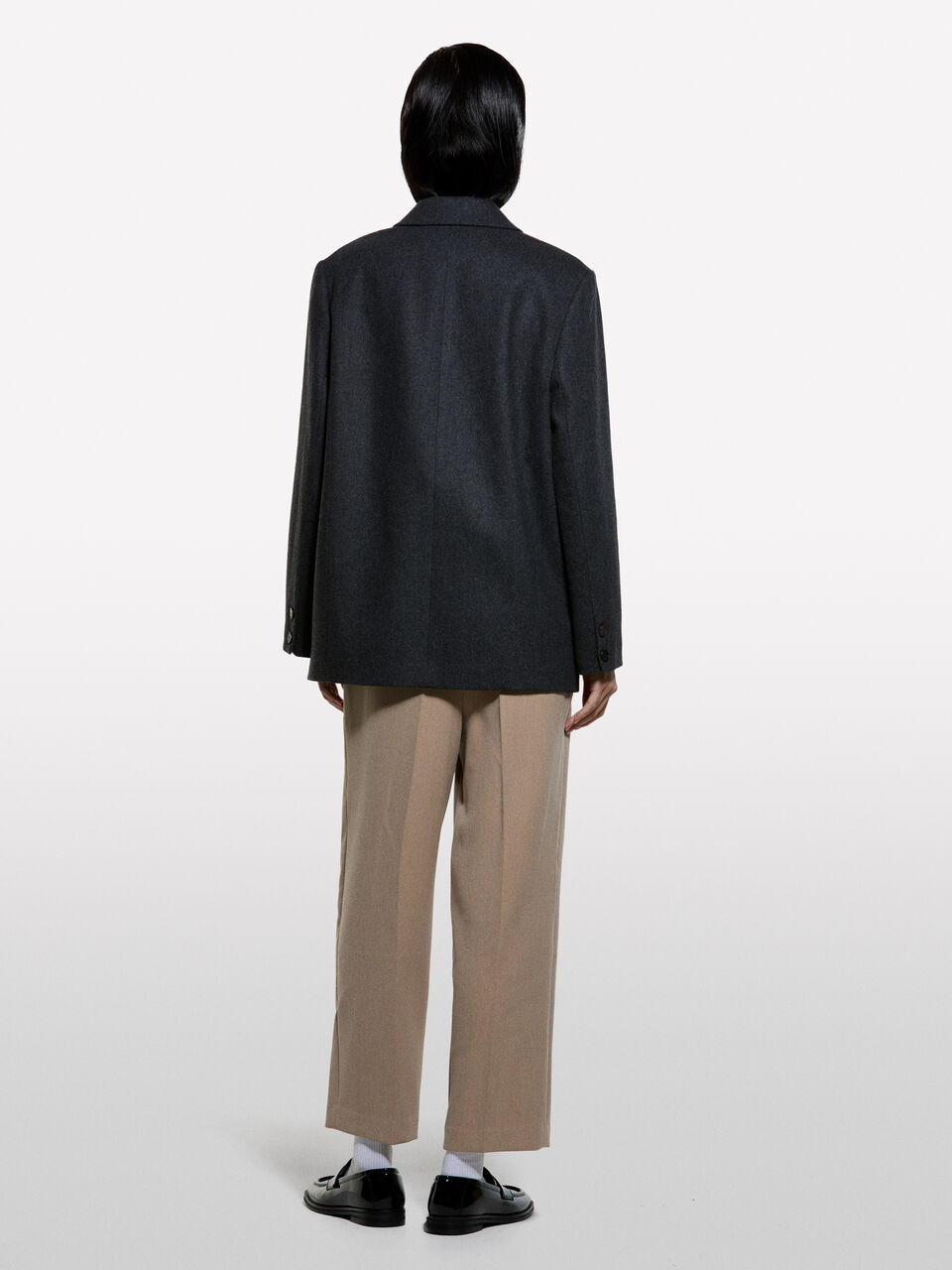 GIACCA Donna image number null