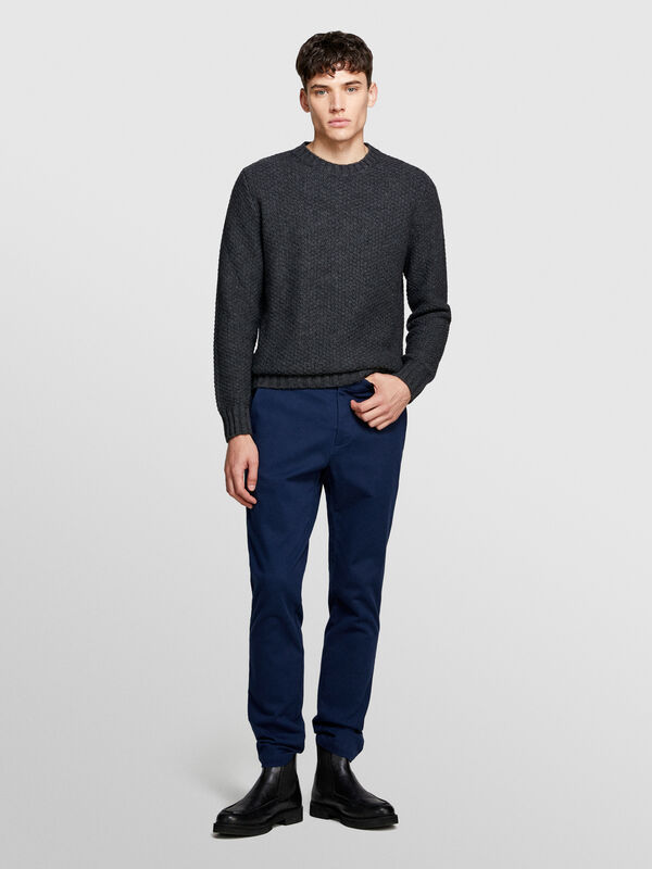 Maglia grigio scuro texturizzata con girocollo - maglie girocollo da uomo | Sisley