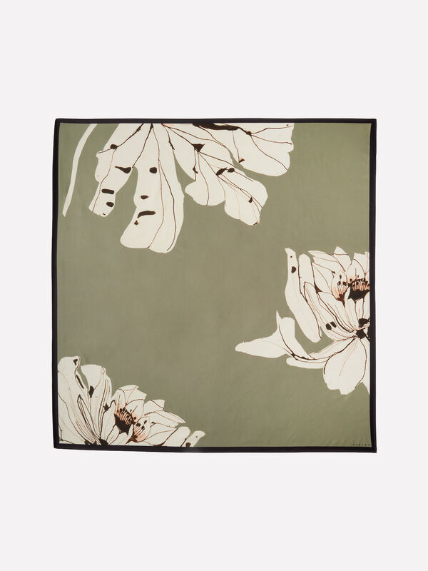 Foulard stampato chiaro - sciarpe e foulard da donna | Sisley