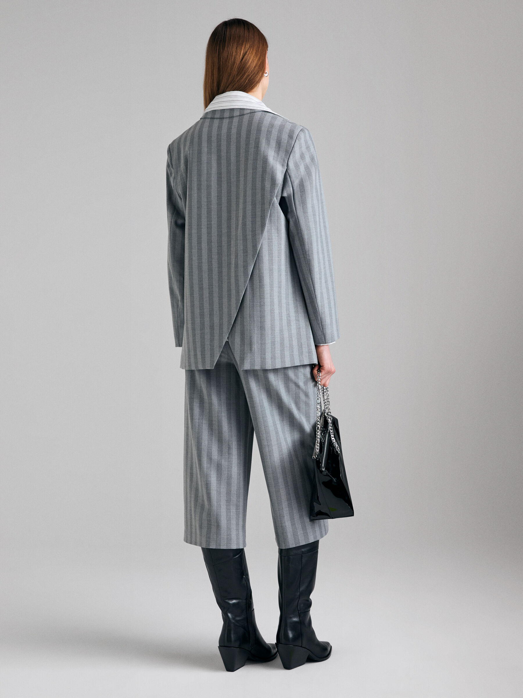 GIACCA Donna image number null