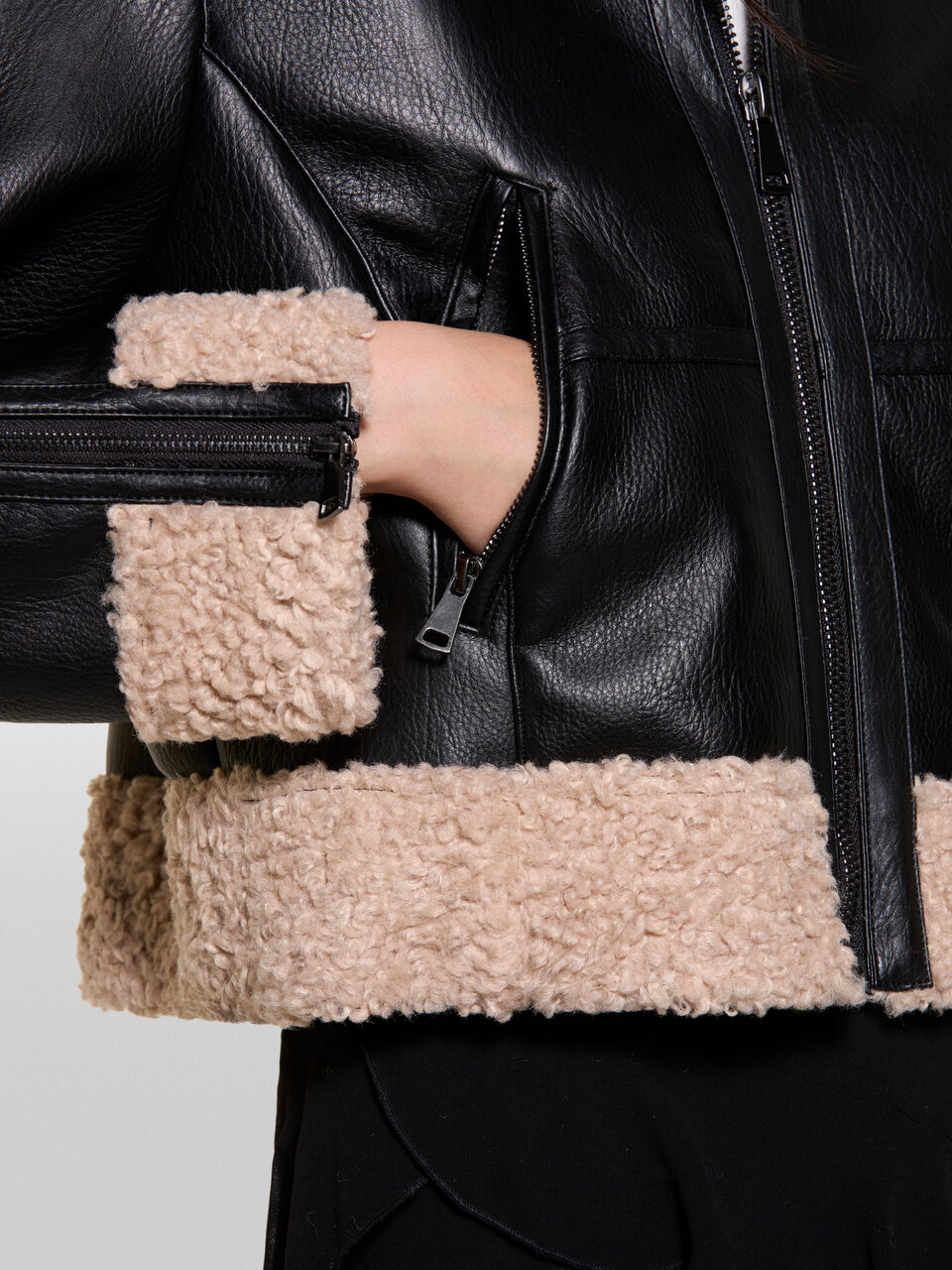 GIUBBOTTO Donna image number null