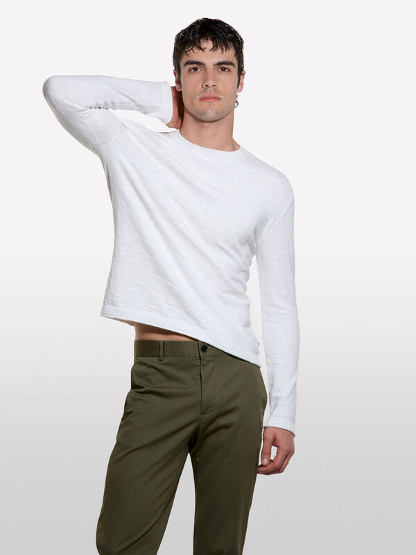 Maglia regular fit bianca con girocollo - t-shirt a manica lunga da uomo | Sisley