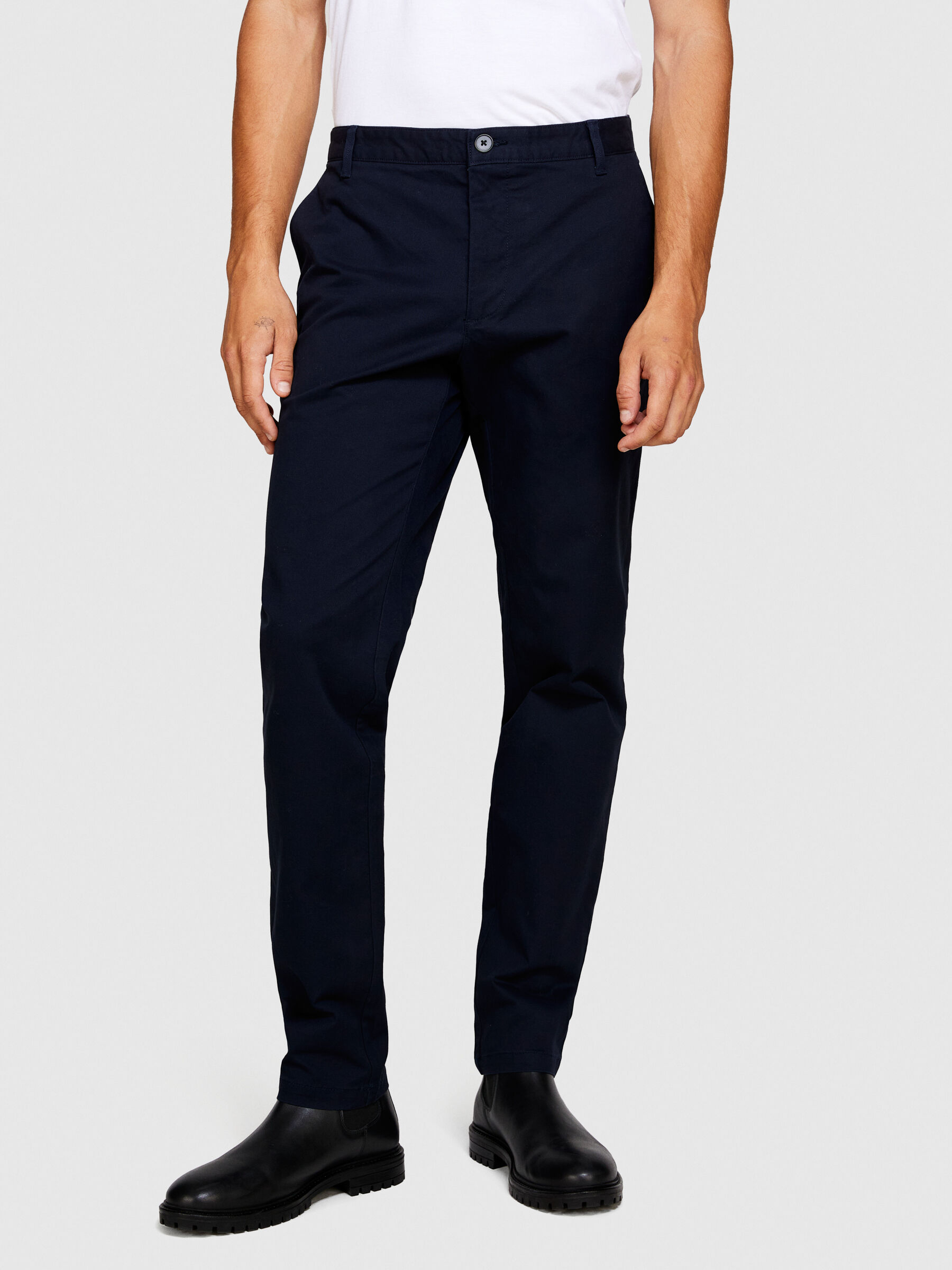 Pantaloni slim fit new arrivals uomo