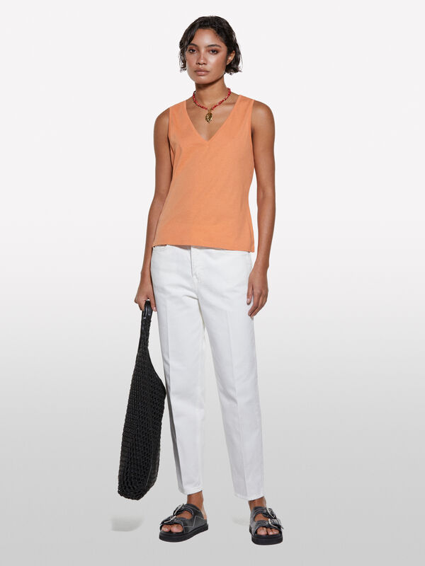 Canotta arancione con scollo a V Canotta arancione con scollo a V - top da donna | Sisley