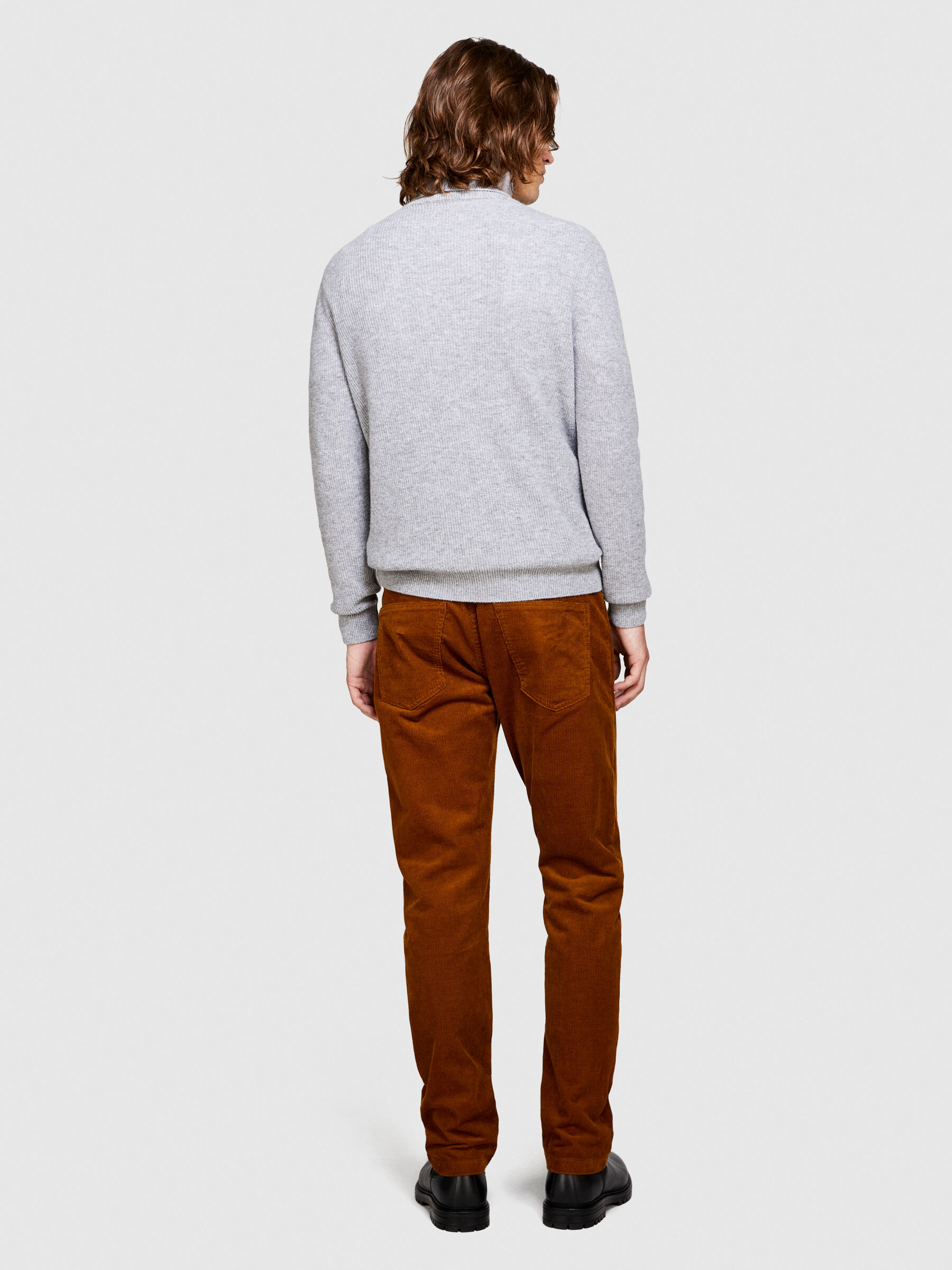 Pantaloni uomo sisley online