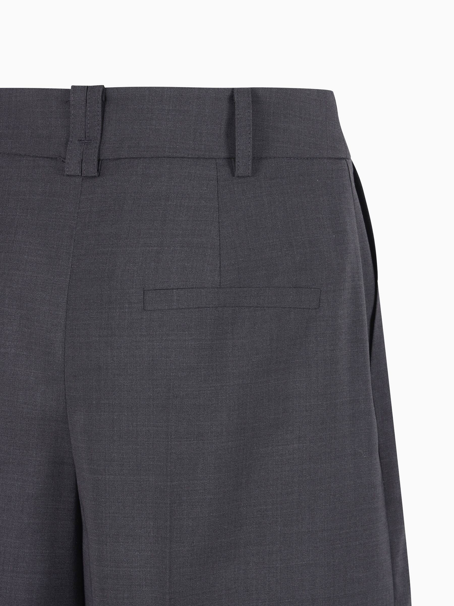 BERMUDA Donna image number null