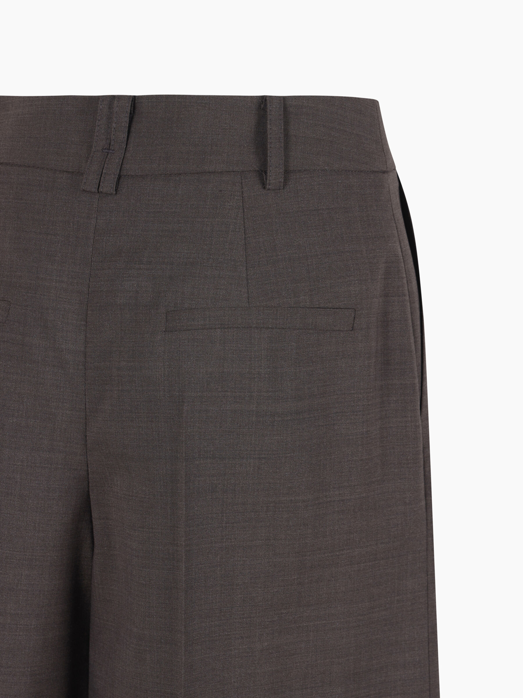 BERMUDA Donna image number null