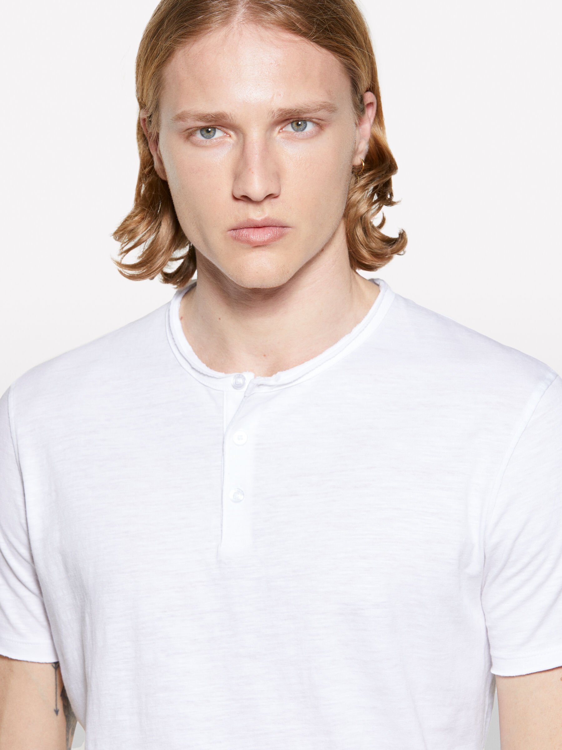 Maniche Corte T Shirt Sisley Uomo Maglia Sisley Uomo Camicia Alla Coreana  In Misto Lino Da Uomo Rosa